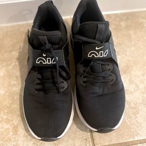 Nike air. Womens 8.5 only worn a few times